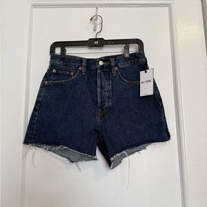 Redone 90s low slung short heritage rinse